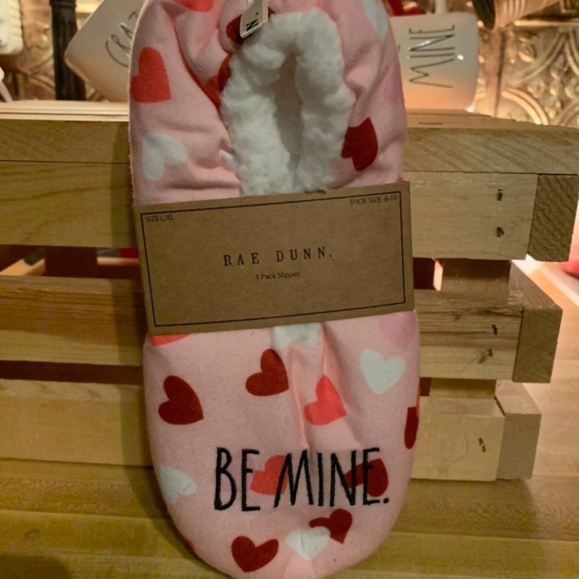 Rae Dunn Slippers Lg  X Lg